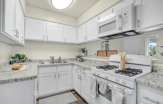 capistrano gardens unit 47 kitchen with stove