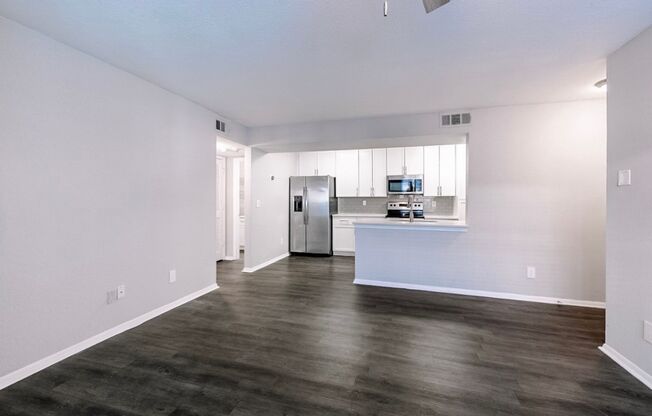 1 bed, 1 bath, 525 sqft, $1,150, Unit 1020