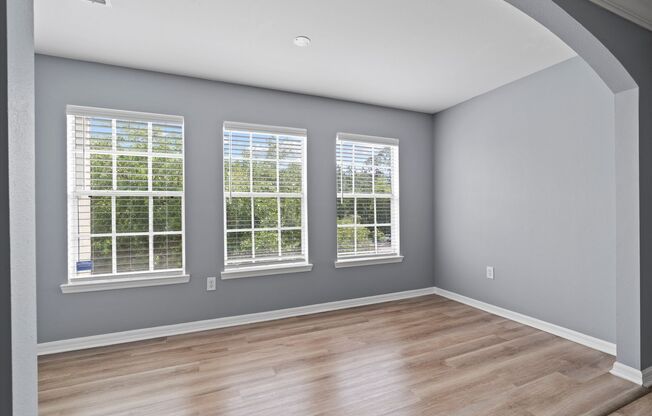 2 beds, 2 baths, $1,500, Unit # 621