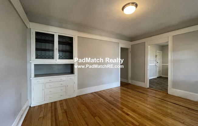 220 South St