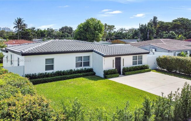 18361 NE 20TH PL NORTH MIAMI BEACH, FL 33179