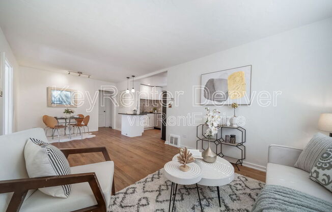 7275 E 8 AVE
