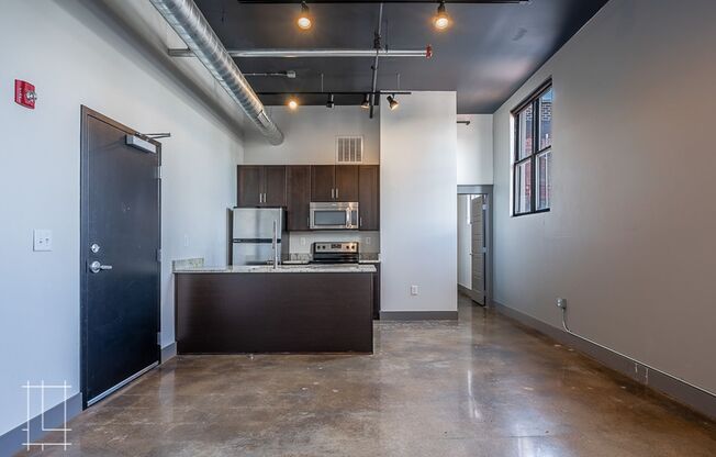 1 bed, 1 bath, $1,330, Unit 727 N. 4th St. Apt. 201