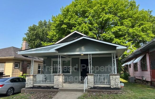 4436 Flora Ave