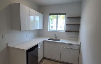 Studio, 1 bath, $1,800