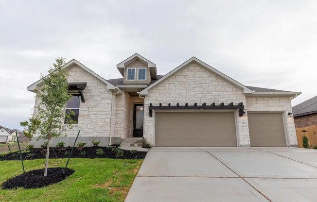 3804 SANDHILL CRANE DR