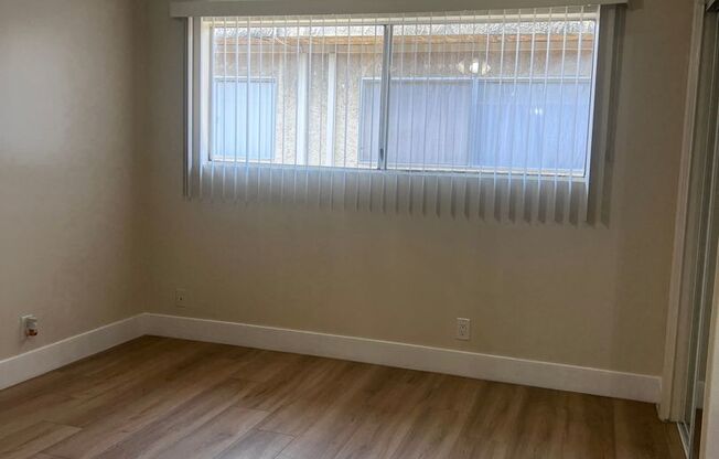 1 bed, 1 bath, 730 sqft, $1,565, Unit 14030 238