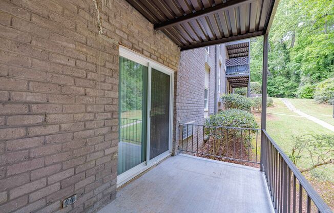 1 bed, 1 bath, 672 sqft, $1,100, Unit 2298-11