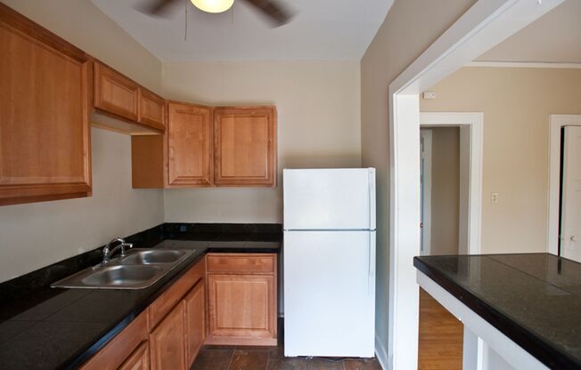 1603 N van Buren Apartments