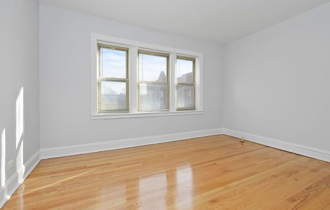 10320-28 S Walden Pkwy