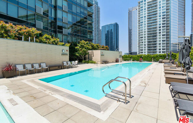 1 bed, 1 bath, 900 sqft, $2,900, Unit 815