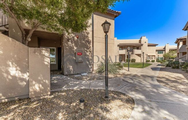 2 beds, 2 baths, 1,010 sqft, $1,600, Unit 1046