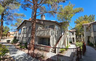 Cute Condo close to the Strip!!!