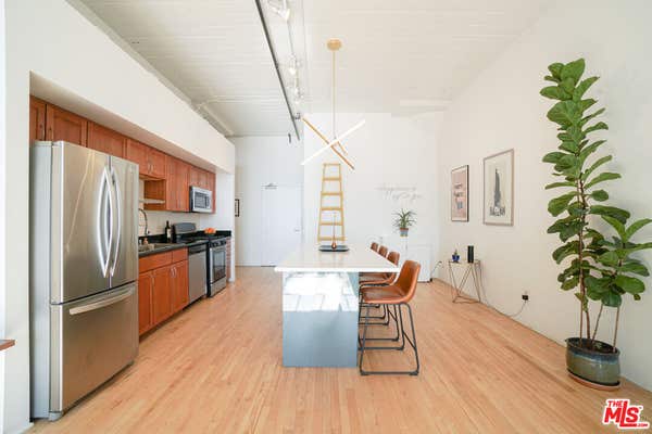 1 bed, 1 bath, 980 sqft, $2,500, Unit 518