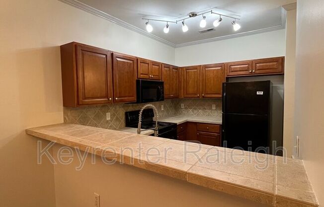 2610 Oldgate Dr Apt 105