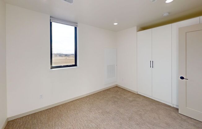 2 beds, 2 baths, 849 sqft, $1,165, Unit 2408-303