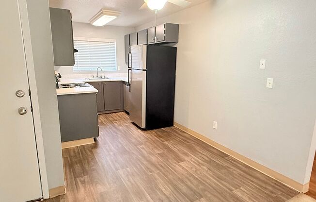 2 beds, 2 baths, 1,000 sqft, $1,695, Unit D - 107