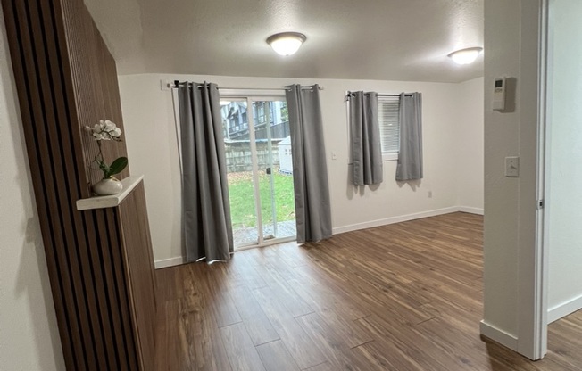 5403 240 ST SW