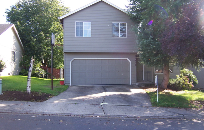 ~Beautiful Two-story Home Located in the Nicholas Acres Community ~
