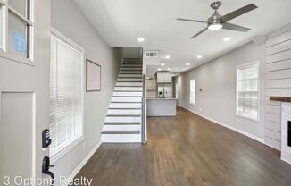 216 Delevan Street SW