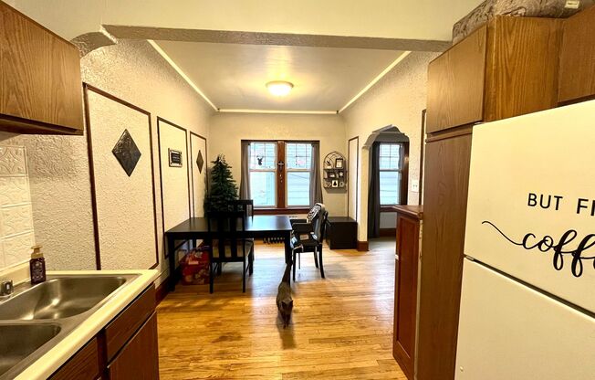 1 bed, 1 bath, $895, Unit 3