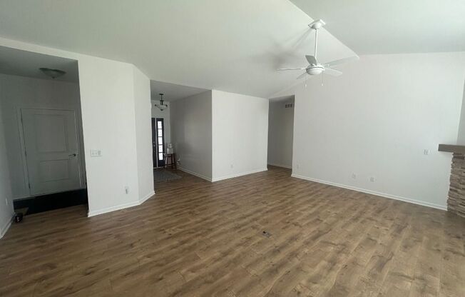 4532 SINA LN