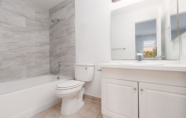 3 beds, 2 baths, $1,495, Unit # 2113