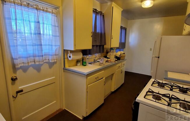 1 bed, 1 bath, 500 sqft, $1,550