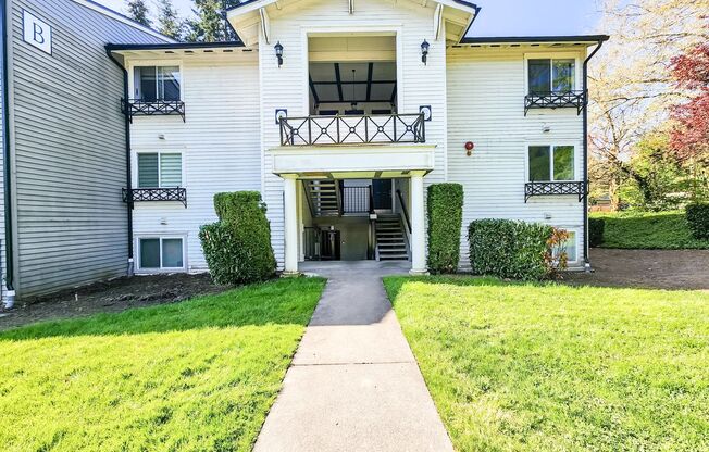 Conveniently Located 1 Bedroom Lynnwood Condo!