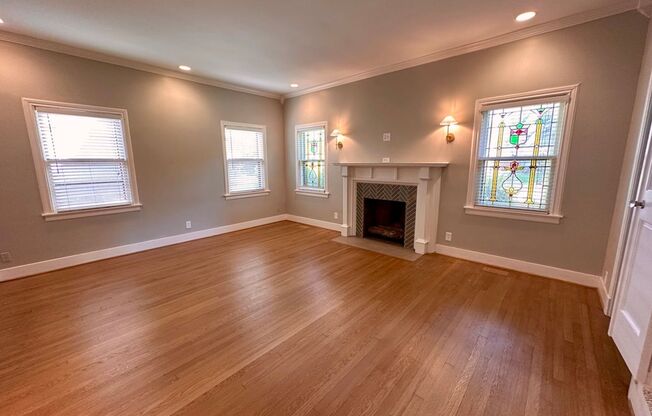 Remodeled 4 bed 3 bath M-Streets home in the heart of Greenway Parks