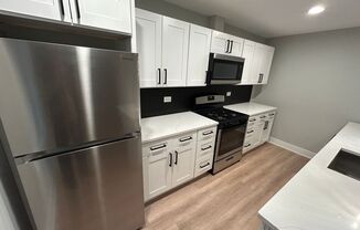 911-913 South Miller Street