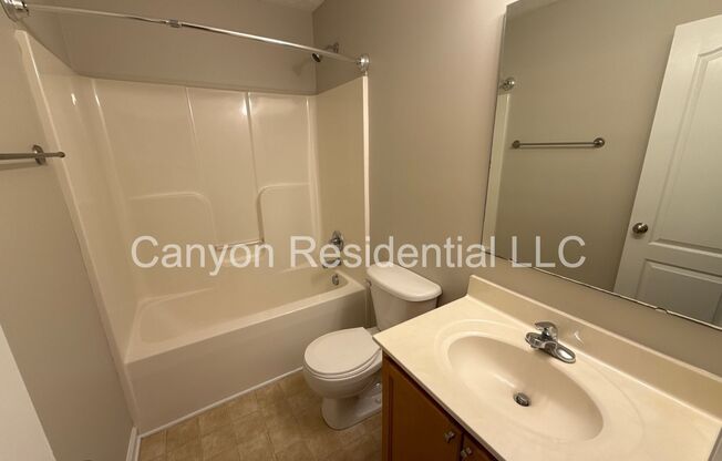 3 beds, 2 baths, $1,745