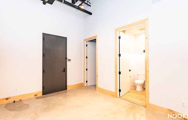 255 18 ST