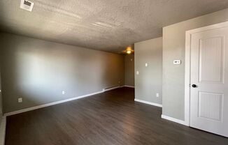 1 bed, 1 bath, 550 sqft, $995, Unit Unit 9