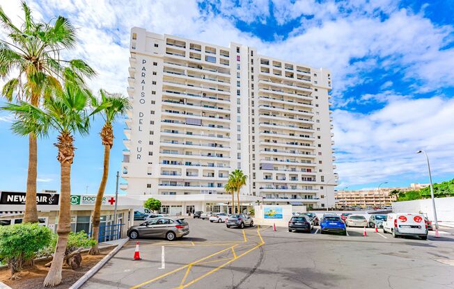 Ocean View Paradise 2BR Condo | Walk to Restaurants | 30+ Night Stay | Playa Paraíso