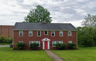 6111 Laurel Hall Dr