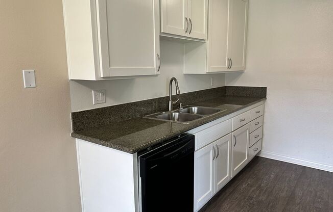 1 bed, 1 bath, 688 sqft, $2,150, Unit 0216