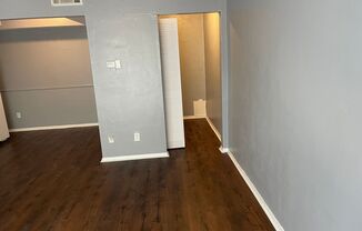 1 bed, 1 bath, 625 sqft, $675, Unit 11