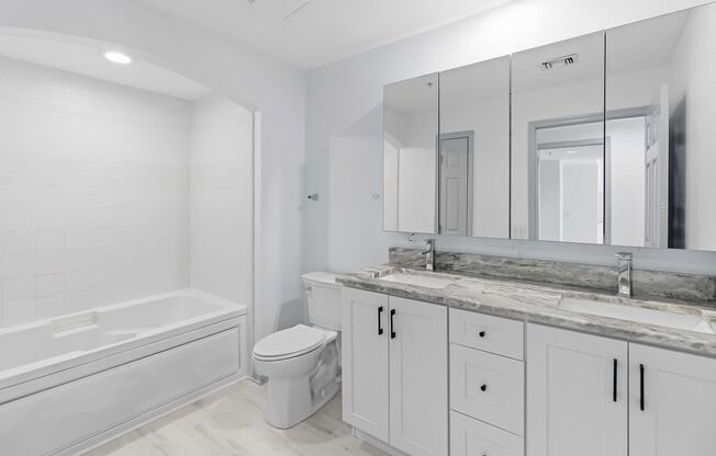 2 beds, 2 baths, $2,795, Unit Unit 1013