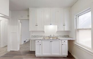 3863 East 154th St. Cleveland, OH 44128