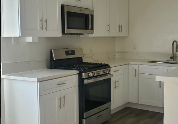 Walnut St. Apts.