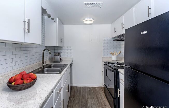 2 beds, 2 baths, 840 sqft, $1,399, Unit A113