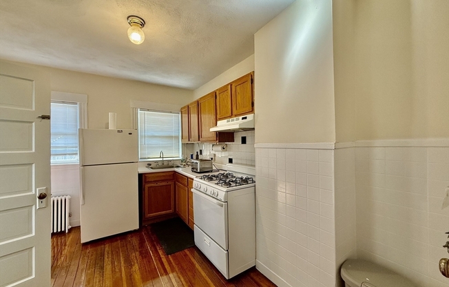 1 bed, 1 bath, 600 sqft, $2,080, Unit 17