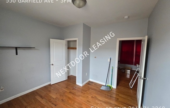 550 GARFIELD AVE
