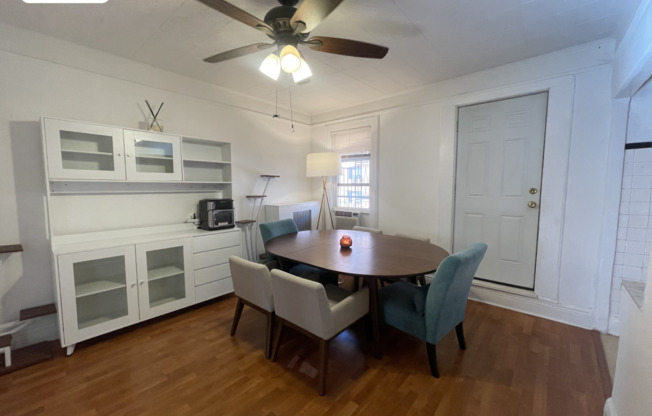 1 bed, 1 bath, $1,800, Unit 2