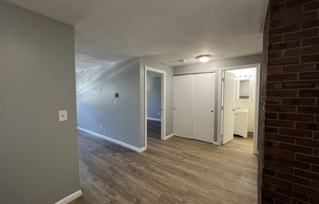 1 bed, 1 bath, 577 sqft, $1,850, Unit B15