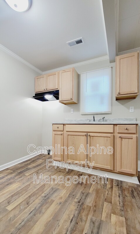 1029 CALDWELL ST