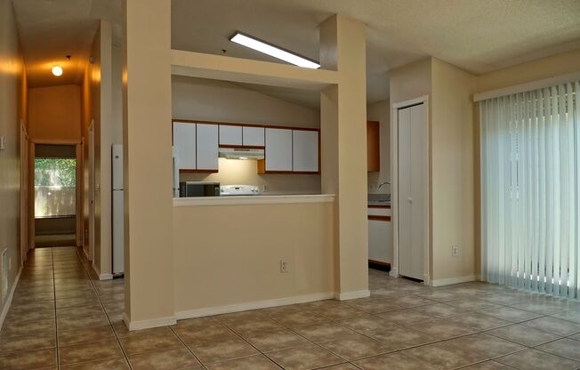 Spacious 3 Bedroom 2 Bath home with 1 car garage available now in Altamonte Springs!