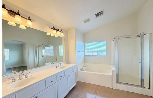 4 beds, 3 baths, $2,400