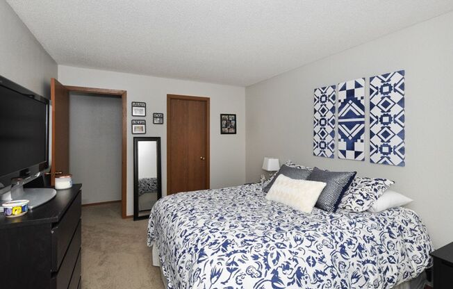 1 bed, 1 bath, 768 sqft, $1,395, Unit 3900224-R